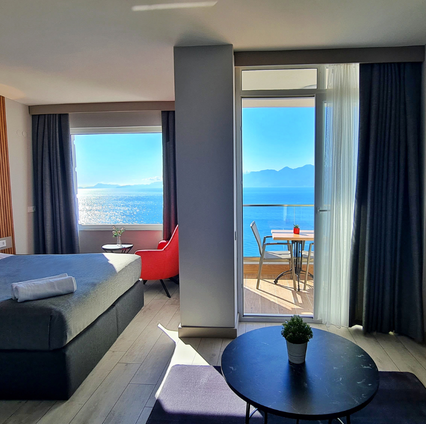 Standart Oda Deniz Manzaralı Balkonlu