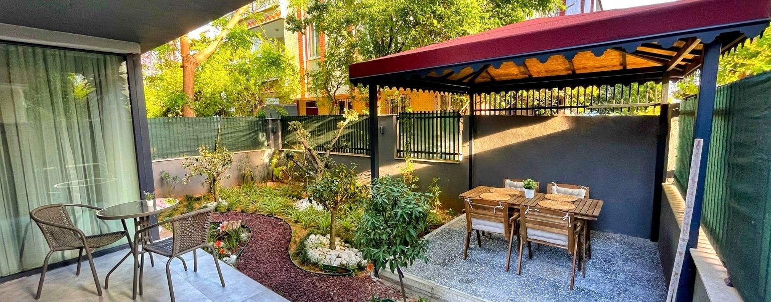 1+1 Apartment mit botanischem Gartenblick